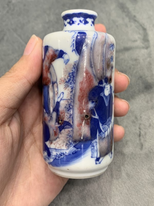 清晚期青花釉里红刀马人物纹鼻烟壶 - 图5
