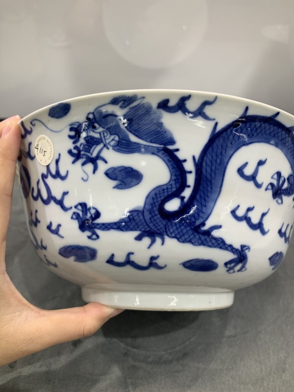 清晚期青花双龙赶珠纹盖碗 - 图2