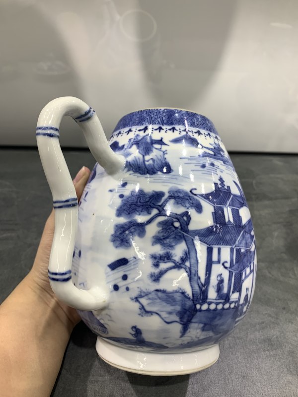 清晚期青花山水楼阁纹壶 - 图5