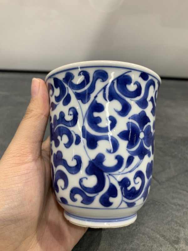 清康熙青花缠枝花卉纹铃铛盖杯 - 图4