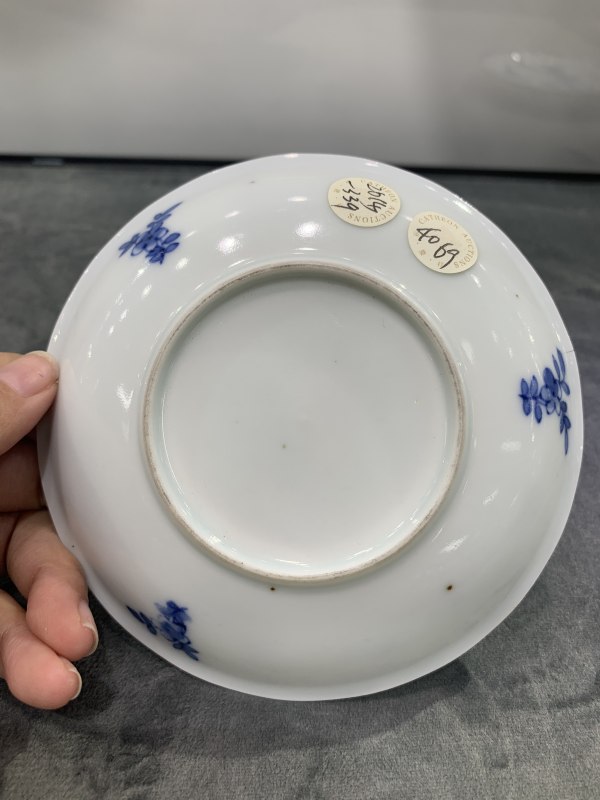 清康熙青花八骏图小盘 - 图5