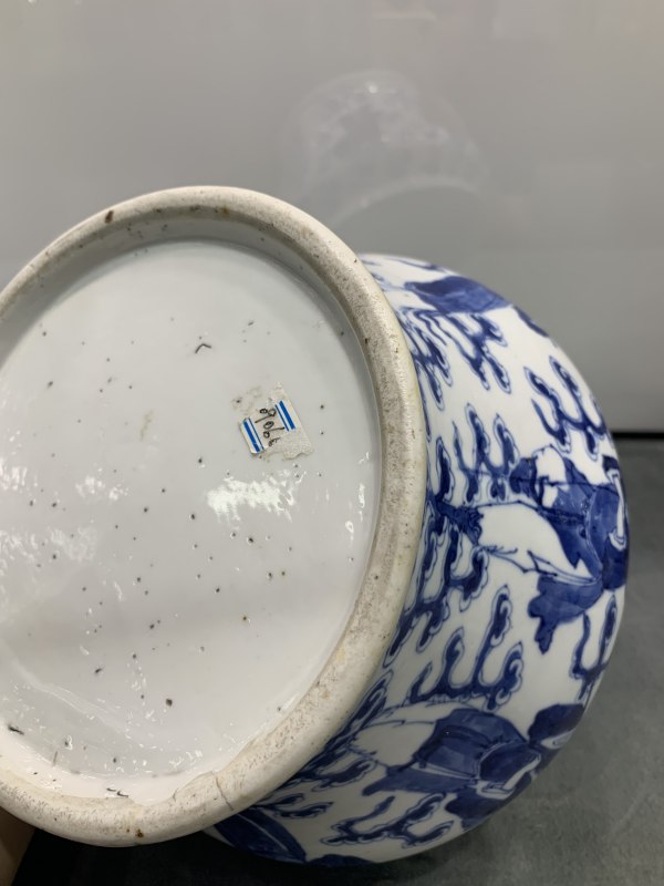 清晚期青花八仙人物故事纹马蹄尊 - 图10