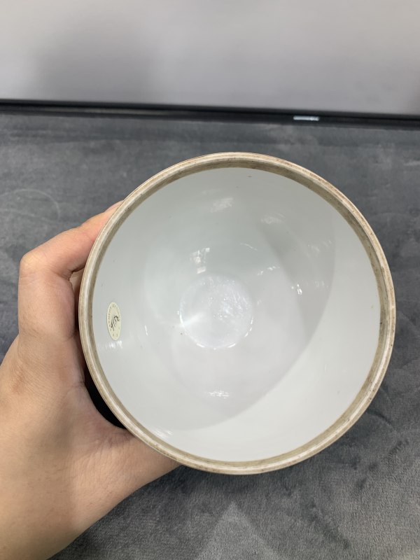清晚期粉彩旗开得胜纹盖罐 - 图7