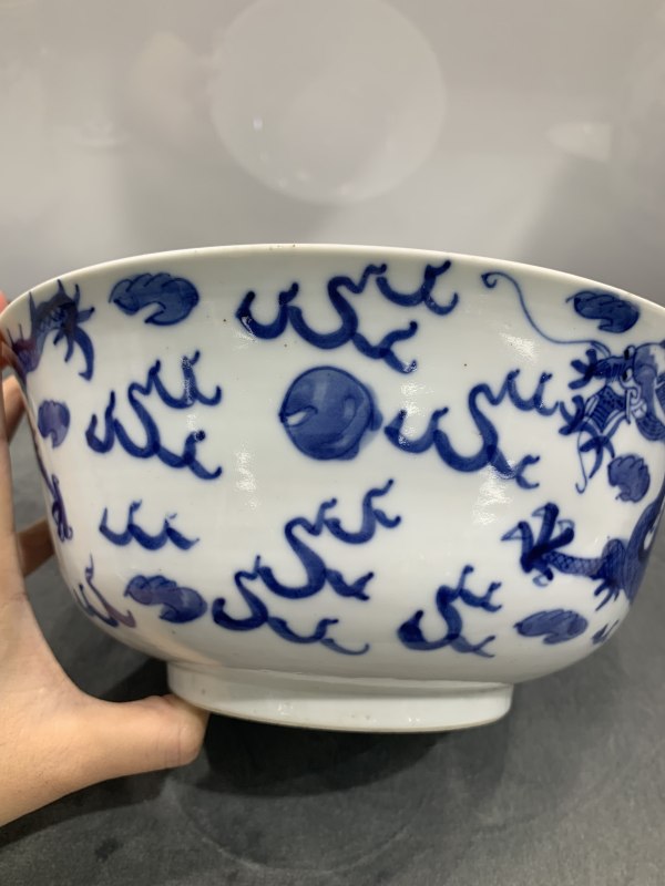 清晚期青花双龙赶珠纹盖碗 - 图4