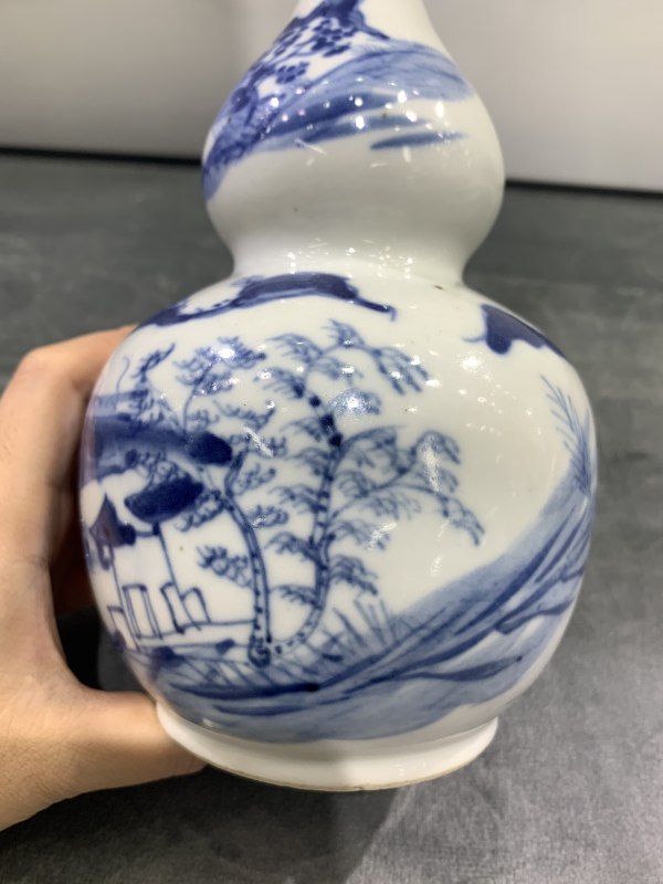 清晚期青花山水楼阁纹葫芦瓶 - 图5