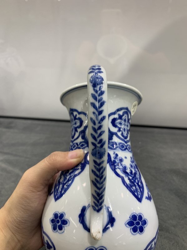 清康熙青花蝶恋花喜上眉梢纹花浇 - 图10