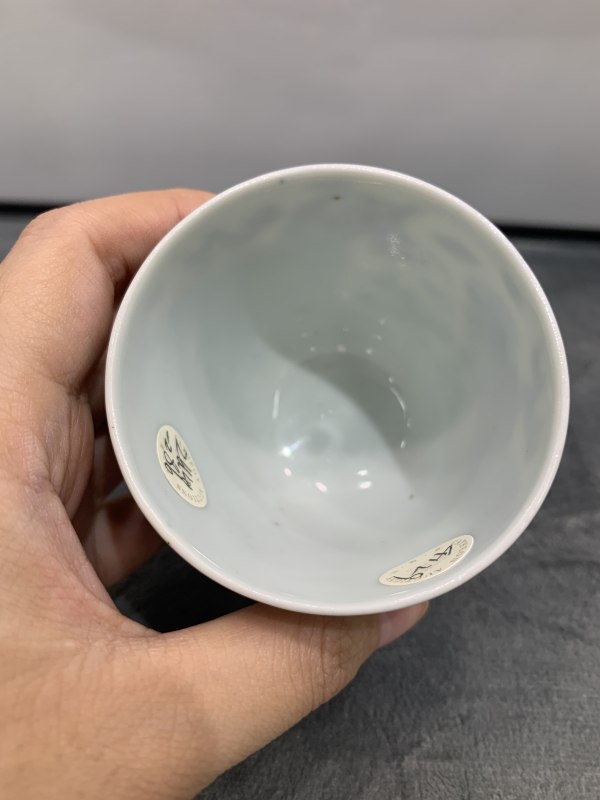 清晚期青花麒麟纹杯 - 图6