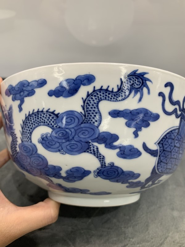 清道光青花四灵图墩式大碗 - 图3