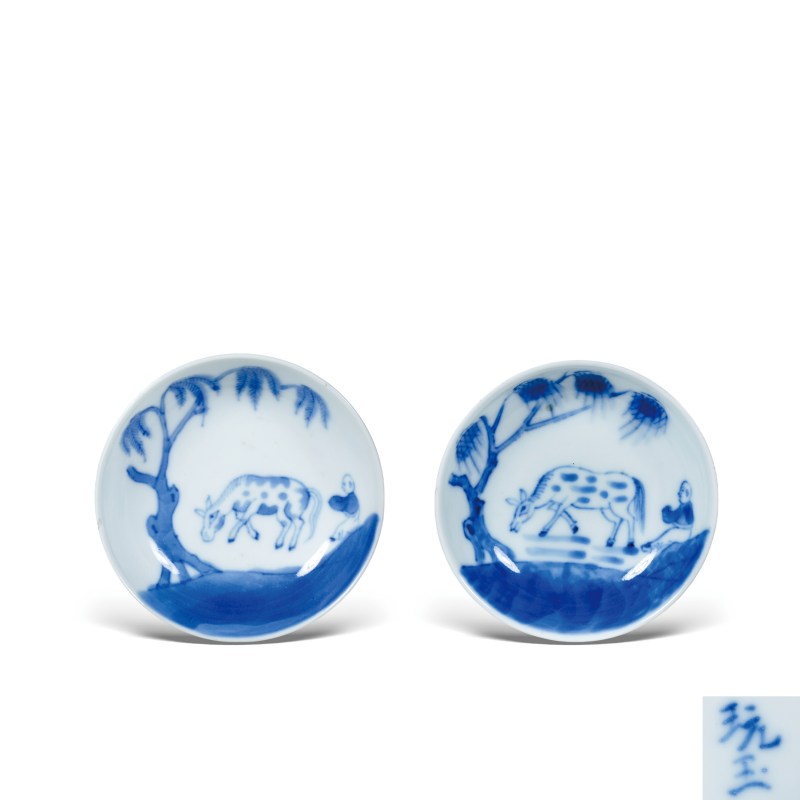 清道光青花柳树牡牛图小盘一对