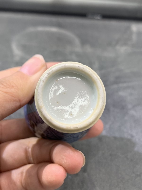 清中期青花釉里红缠枝花卉纹鼻烟壶 - 图7
