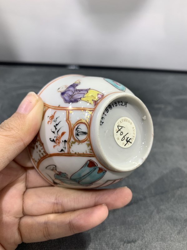 清乾隆广彩教子图茶园 - 图11