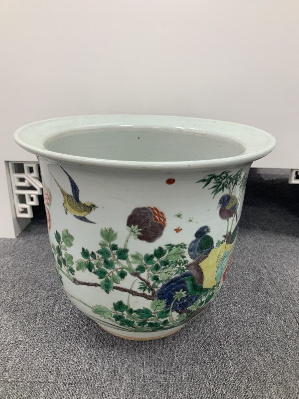 清晚期五彩雉鸡牡丹纹大花盆 - 图5