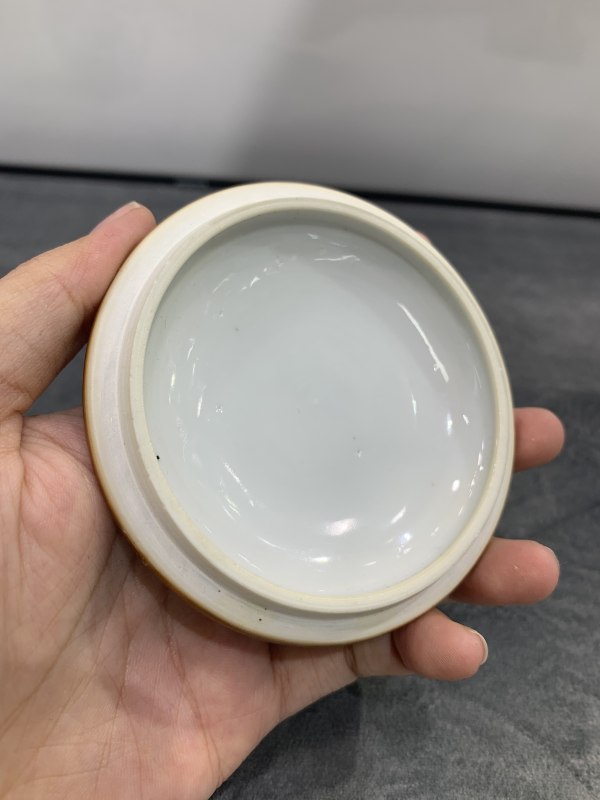清康熙青花缠枝花卉纹铃铛盖杯 - 图11