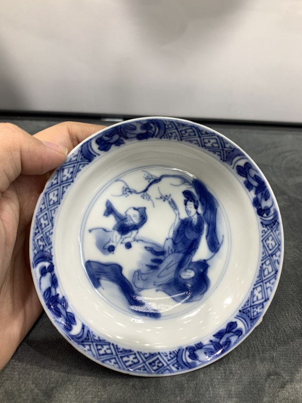 清康熙青花折桂图小盘 - 图2