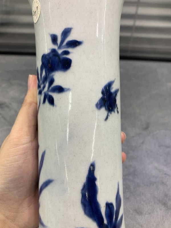 清顺治青花花鸟纹花觚 - 图11