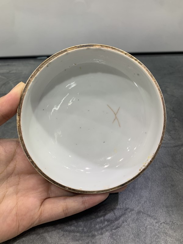 民国粉彩花鸟纹小盖缸 - 图14