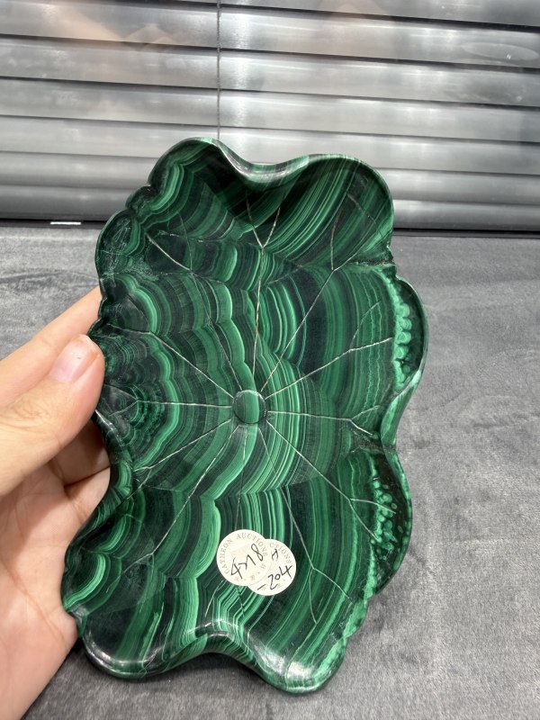 清晚期孔雀石荷叶形洗（带木座） - 图2