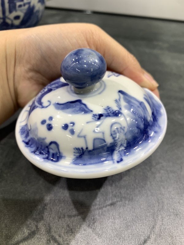 清晚期青花山水楼阁纹壶 - 图14