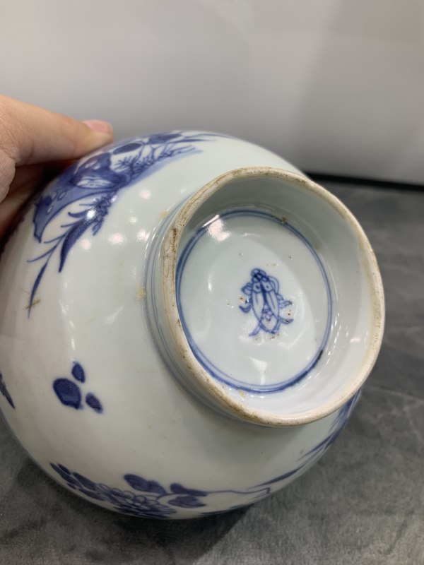 清康熙青花洞石牡丹花卉纹碗 - 图11
