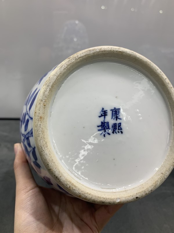 清晚期青花龙穿花棒槌瓶 - 图8