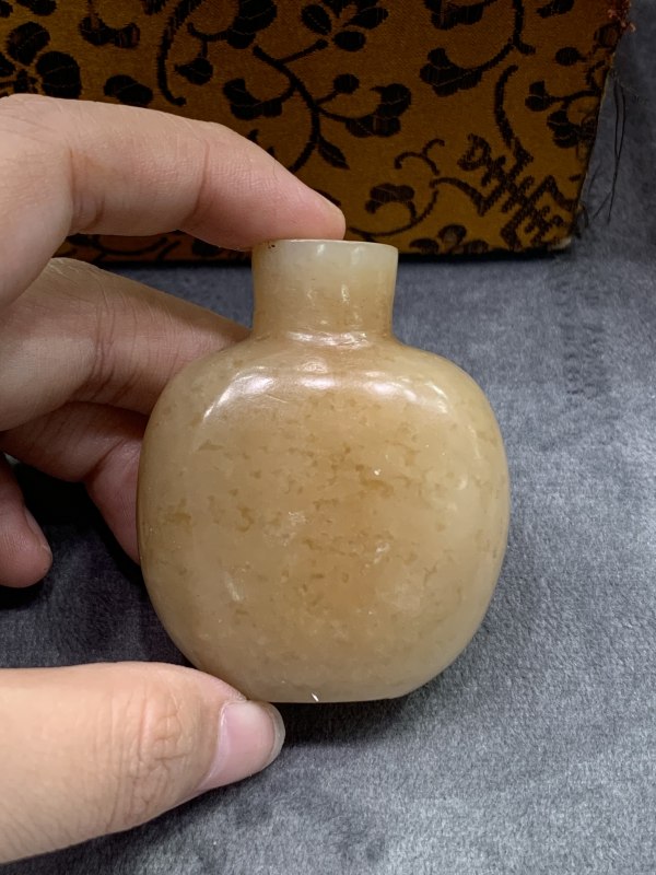 清黄玉鼻烟壶 - 图2