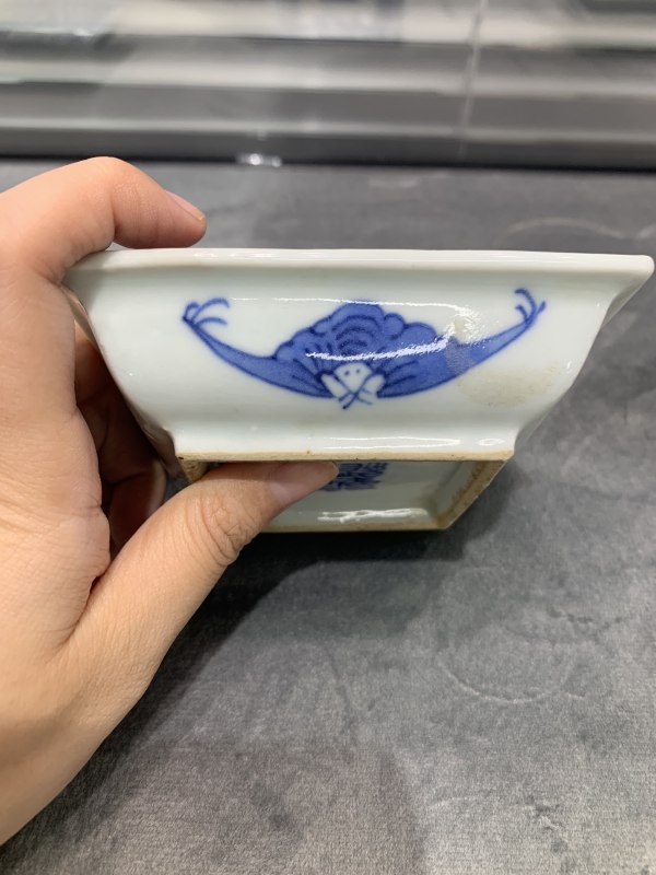 清道光青花夔龙寿字纹方盘一对 - 图3