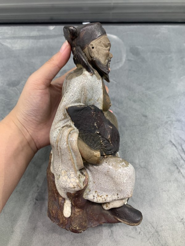 清晚期哥釉钟馗塑像 - 图5