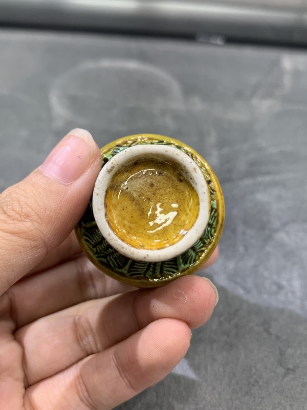 清晚期素三彩堆塑蕉叶纹福寿纹鼻烟壶 - 图7