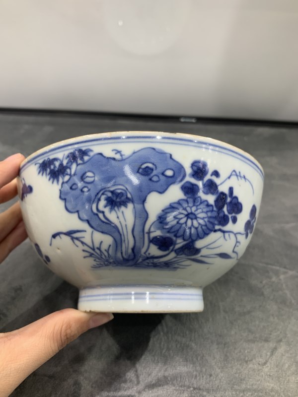 清康熙青花洞石牡丹花卉纹碗 - 图2
