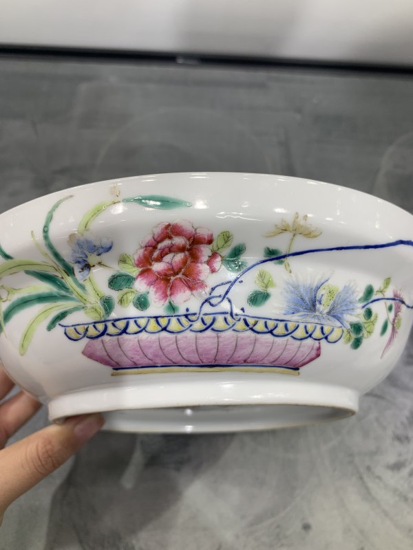 清晚期粉彩篮花纹盖锅 - 图2