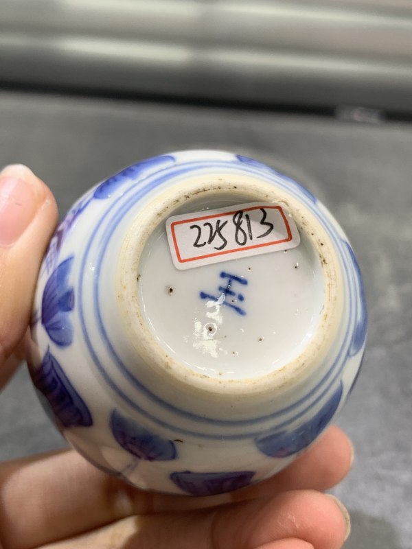 清康熙青花四美图瓜棱小葫芦瓶 - 图10