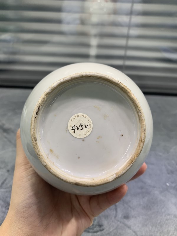 清康熙青花矾红描金盘螭长颈瓶 - 图7