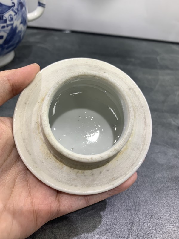 清晚期青花山水楼阁纹壶 - 图16
