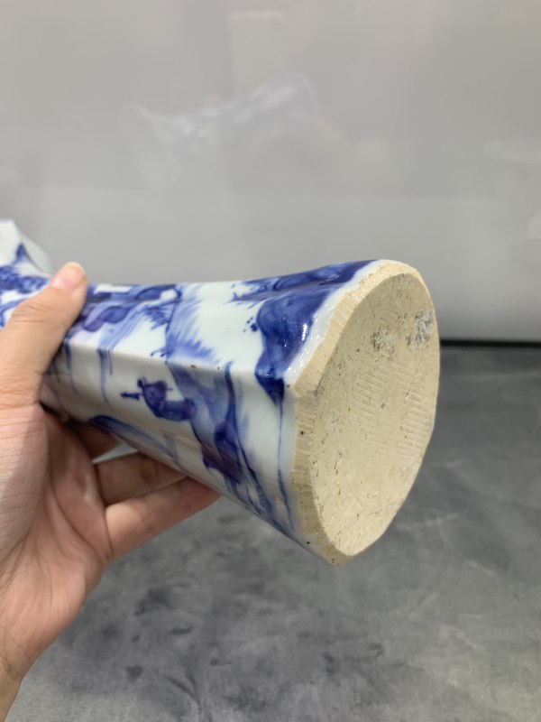 清康熙青花山水楼阁纹海棠形花觚 - 图11