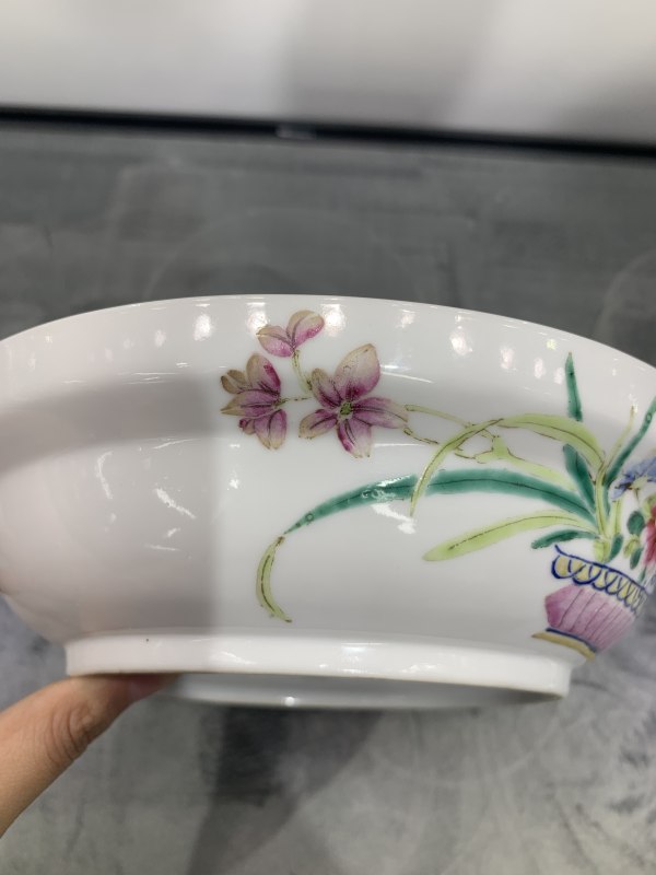 清晚期粉彩篮花纹盖锅 - 图3