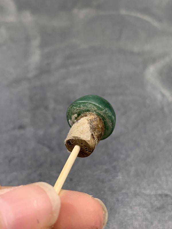 清晚期青花旗开得胜人物故事纹鼻烟壶 - 图12