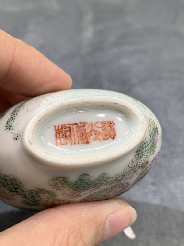 清晚期粉彩飞黄腾达鼻烟壶 - 图10