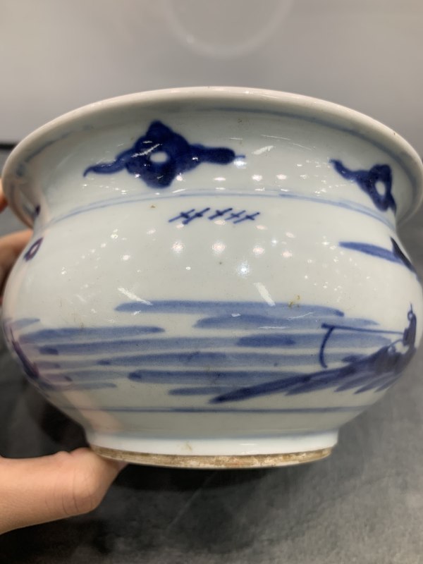 清乾隆青花山水楼阁纹琴炉 - 图5