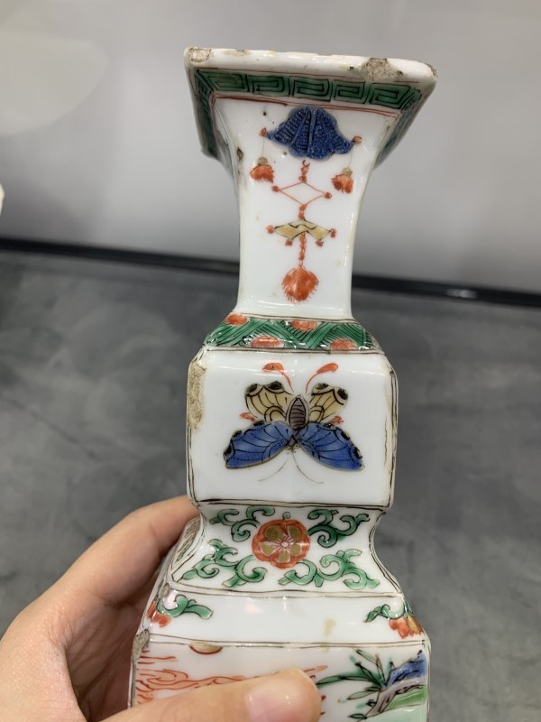 清康熙五彩山水人物天马瑞兽节节高升瓶 - 图8