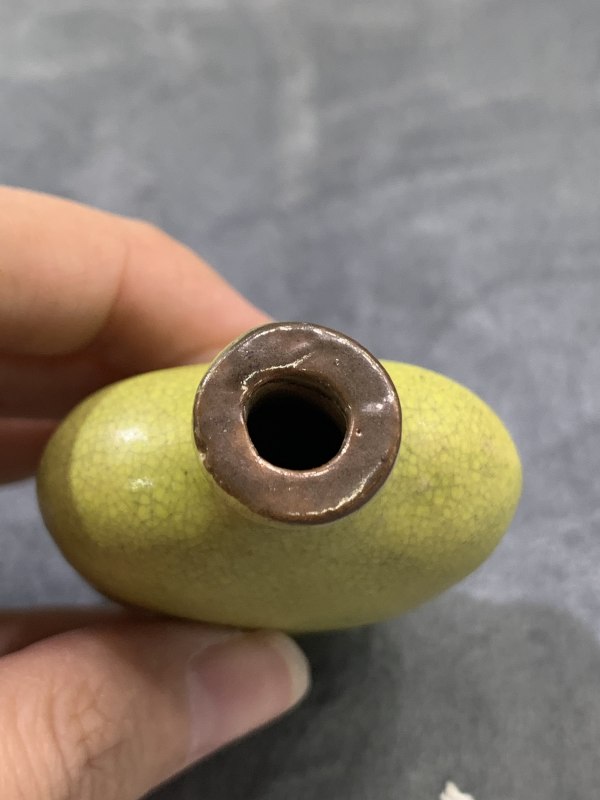 清晚期茶叶末釉鼻烟壶 - 图6