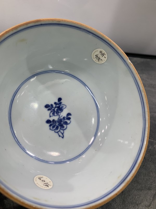 清康熙青花洞石牡丹花卉纹碗 - 图8