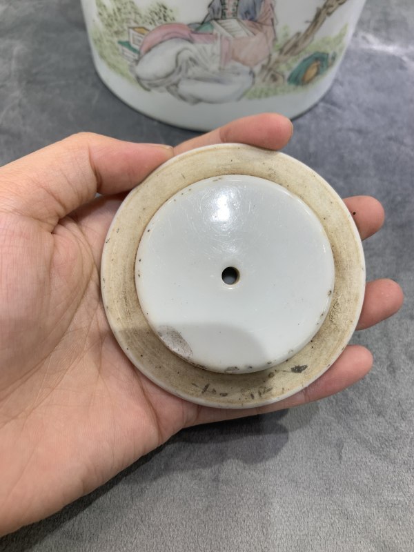 民国粉彩桃花美人图壶 - 图7