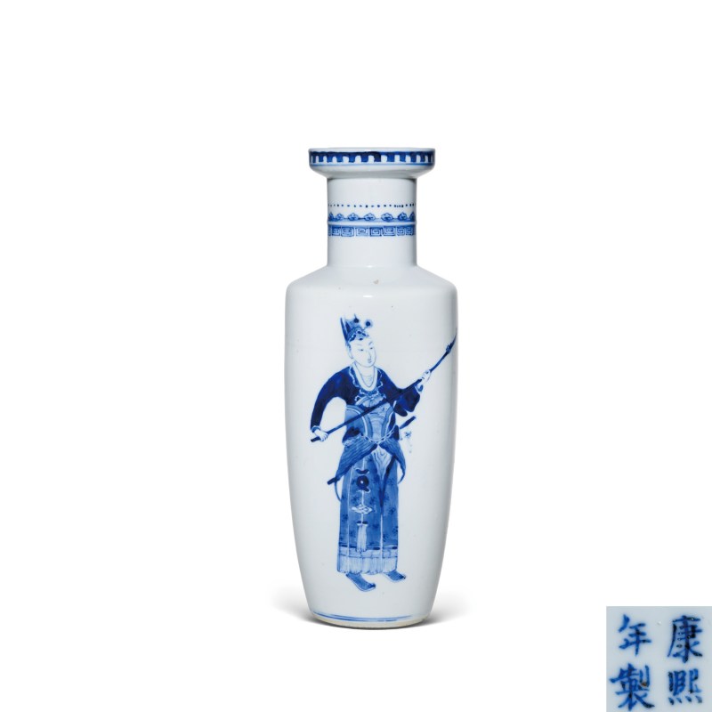 清晚期青花无双谱人物故事纹棒槌瓶