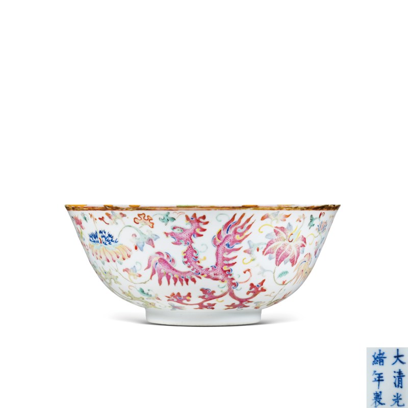 清光绪粉彩葵凤穿花纹大碗