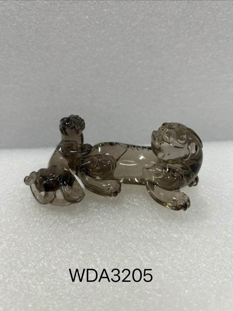 清中期 烟晶雕太狮少狮 - 图4