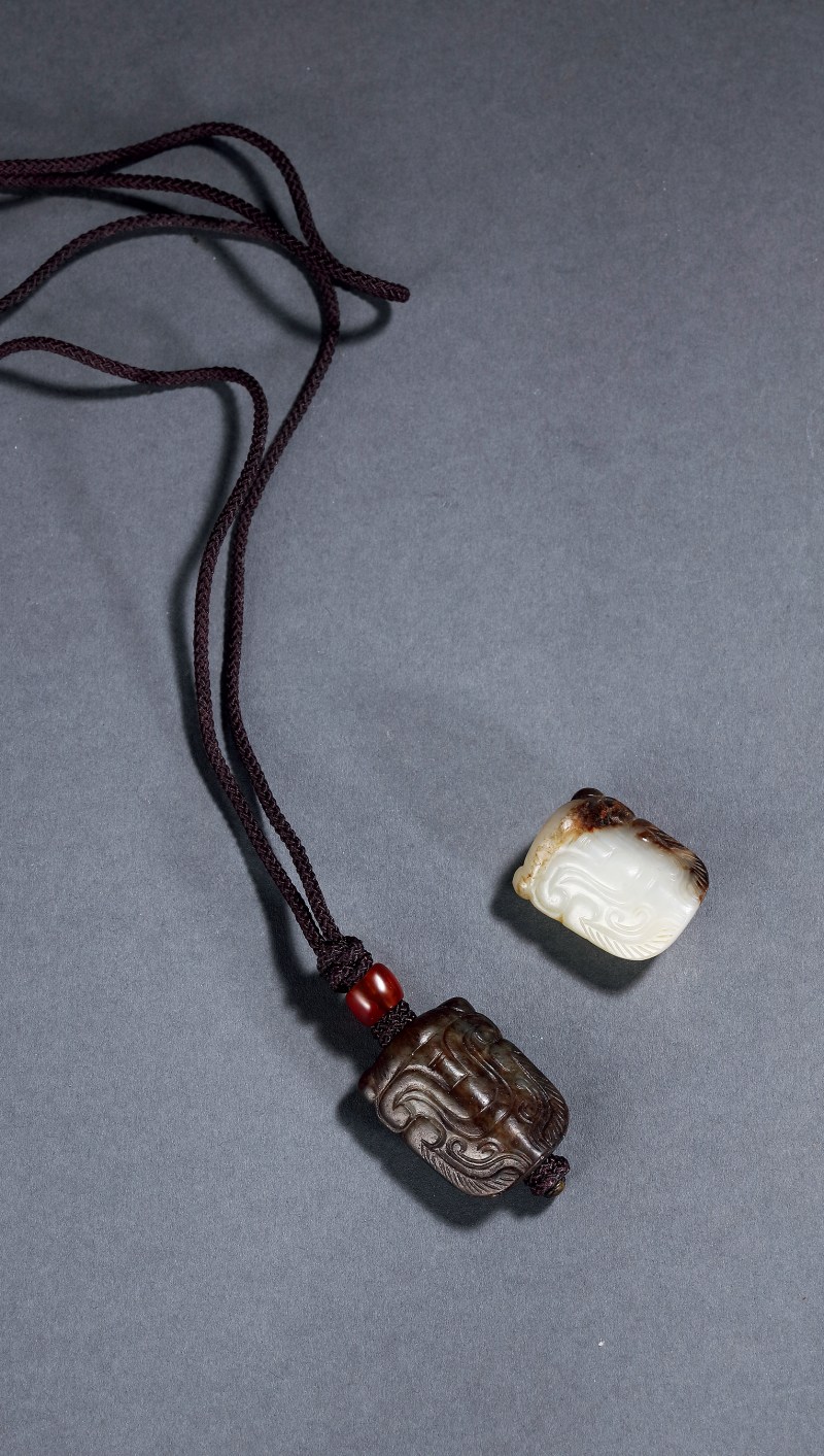 清 白玉留皮蝉、旧玉留皮蝉二件 - 图2