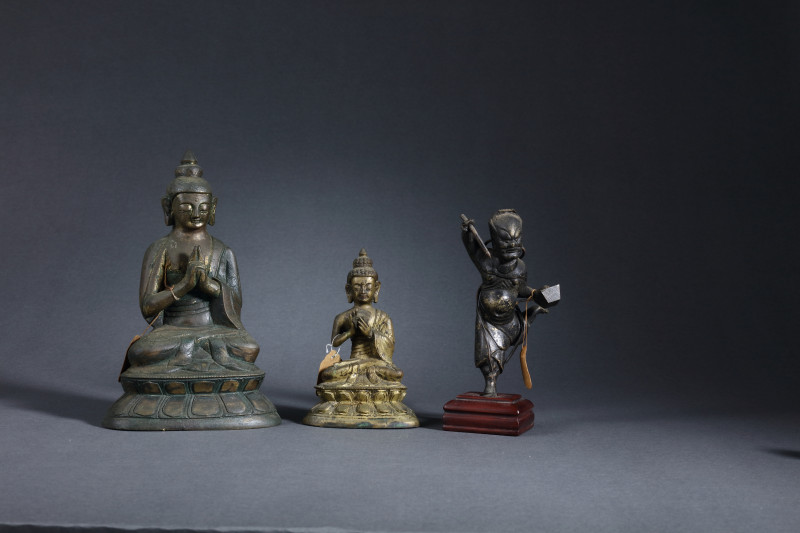清 铜鎏金大日如来佛两尊、魁星点斗一组三件 - 图3