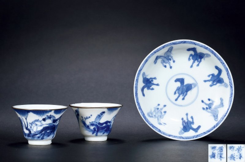 清光绪 若深珍藏款青花骏马图杯、碟三只