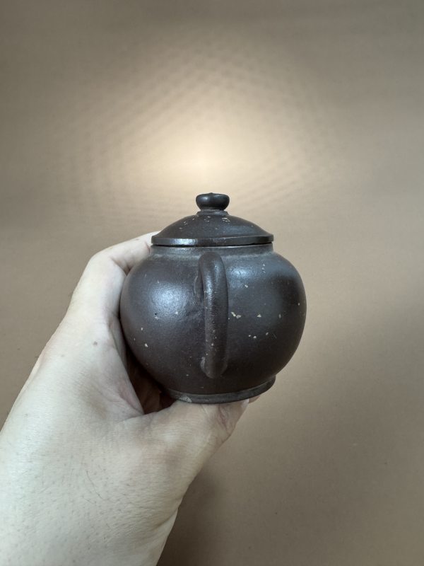清 紫泥铺砂具轮珠壶 - 图6