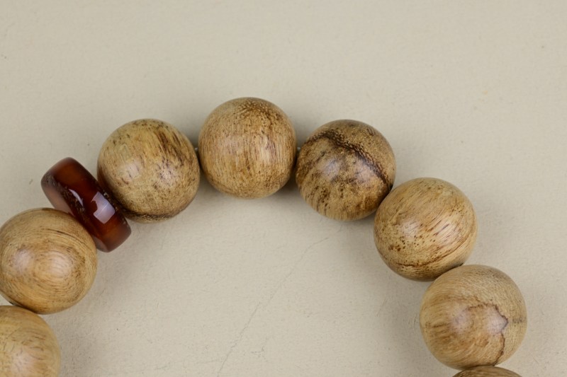 1.6伊利安虎斑沉香手串 - 图9